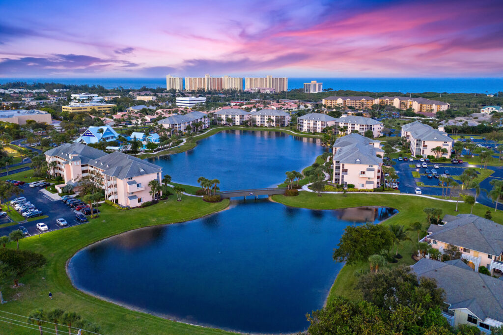 Featured image of Jupiter Bay neighborhood Page