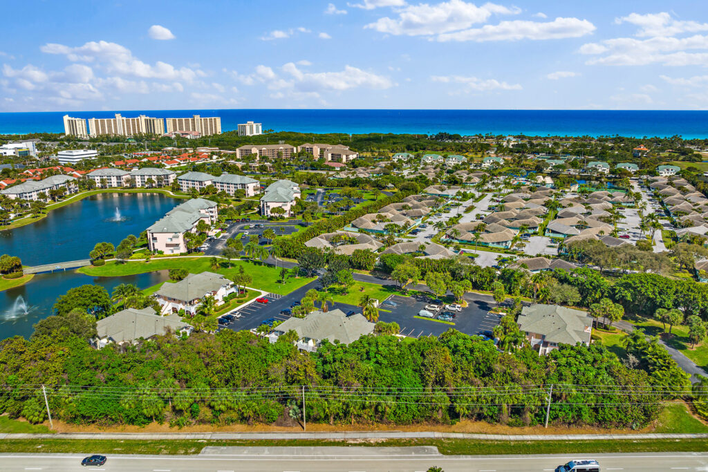 Jupiter Bay Photo 3 for Jupiter Bay Neighborhood Page